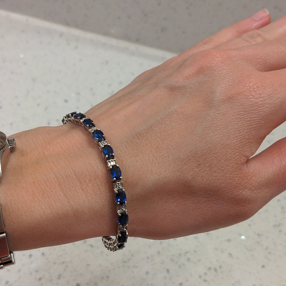 10k gold Sapphire & Diamond tennis bracelet